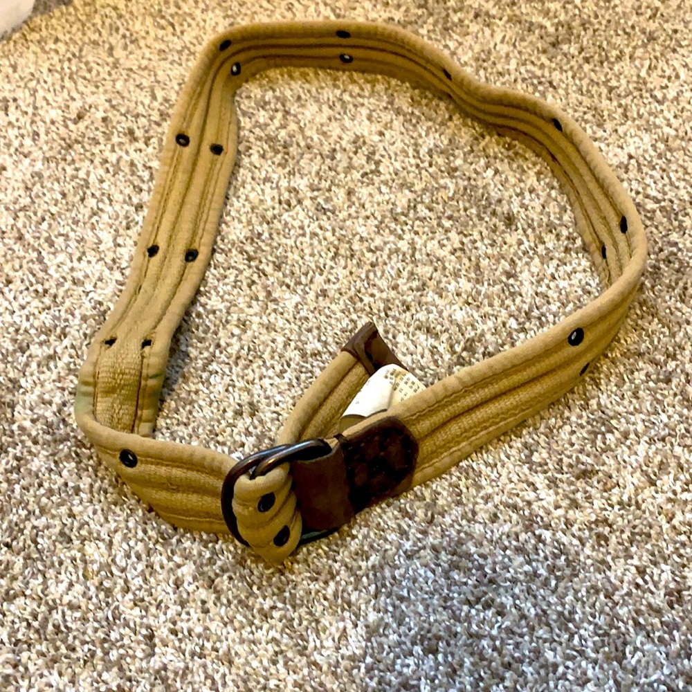 Abercombie & Fitch Belt. Size 33 Men’s. Pre-Owned.